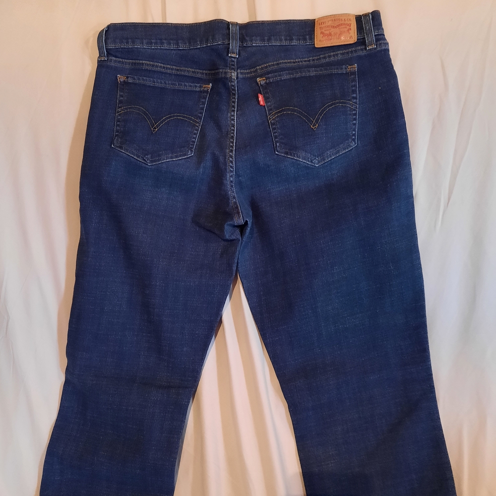 Levi's Women's Ankle Cropped Jeans - Dark Blue